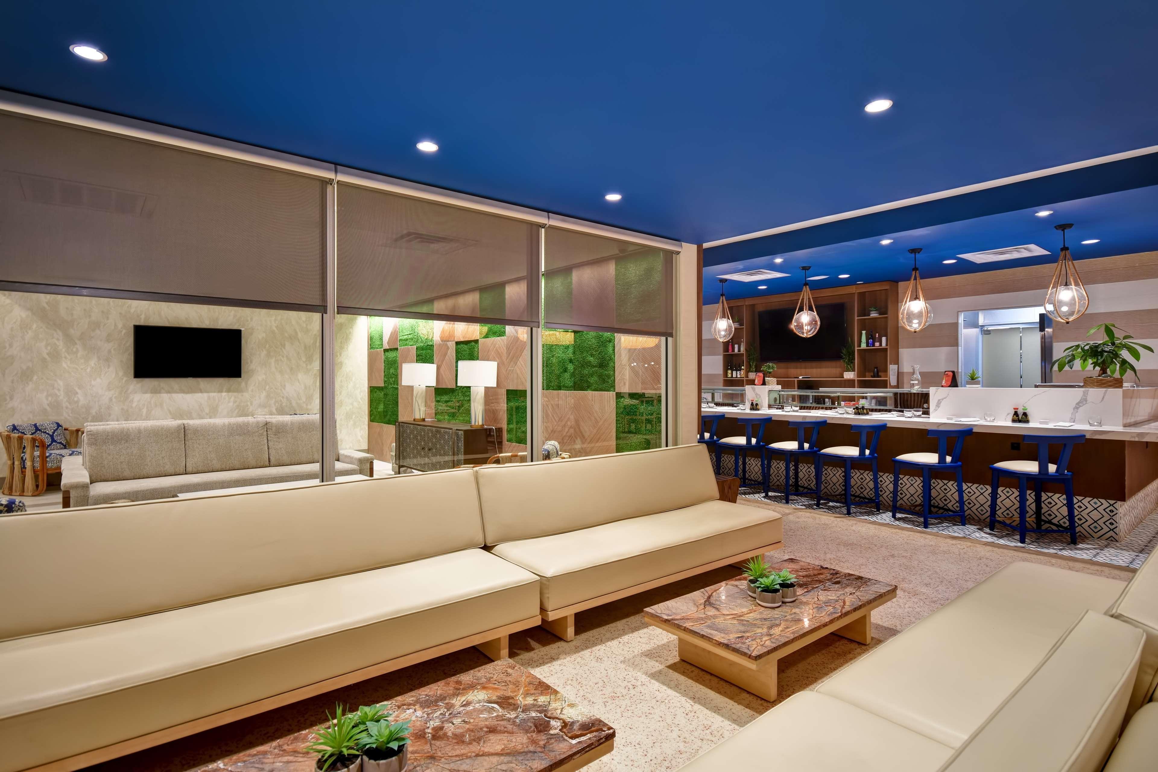 Doubletree By Hilton Oceanfront Virginia Hotel 4*