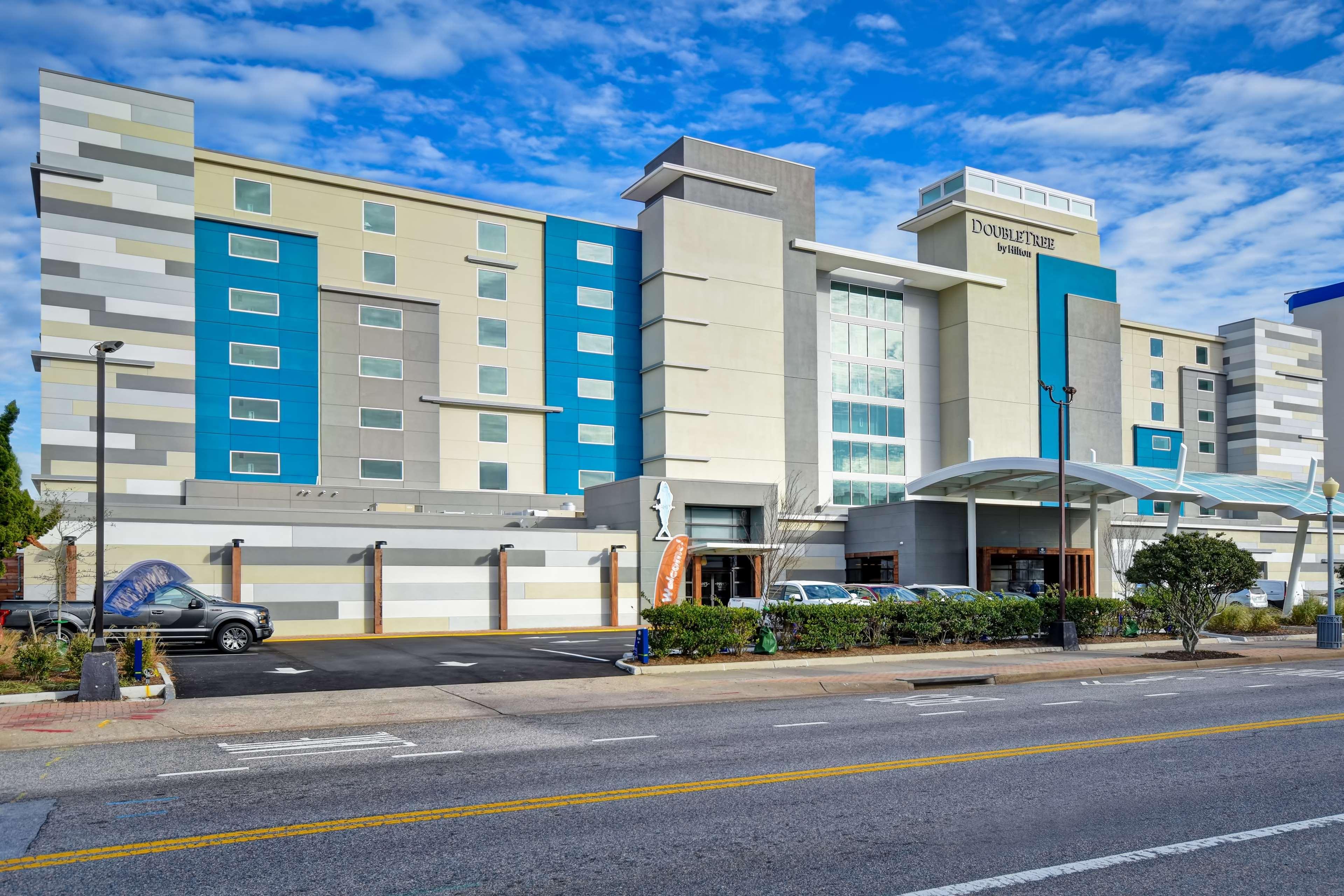 Doubletree By Hilton Oceanfront Virginia Hotel 4*